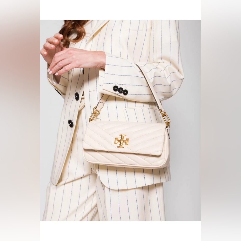 Like new! Tory Burch Baguette Bag